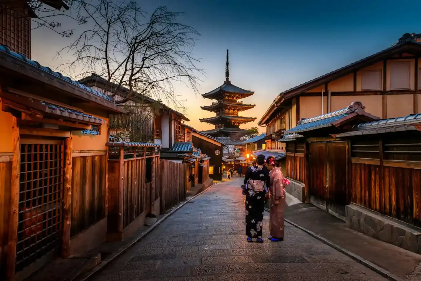 THE CEDAR HOUSE — a Kyoto sanctuary